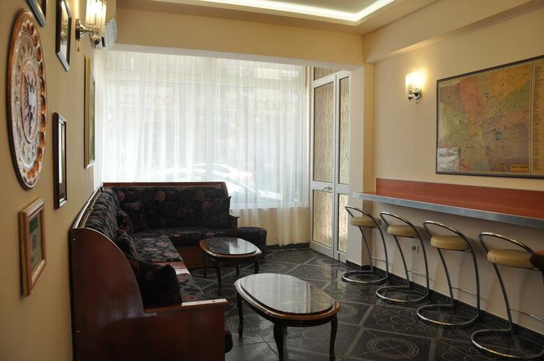 Hotel Pik Loti