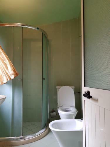 Hostal Rooms Vera's Vila