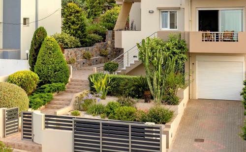 Villa Maria, A Cosy Villa Next To The Beach
