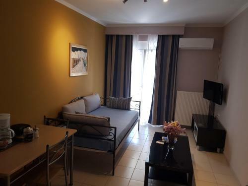 Christi Apartments A
