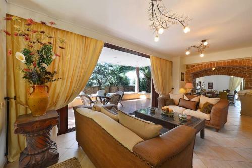 Villa Apollon