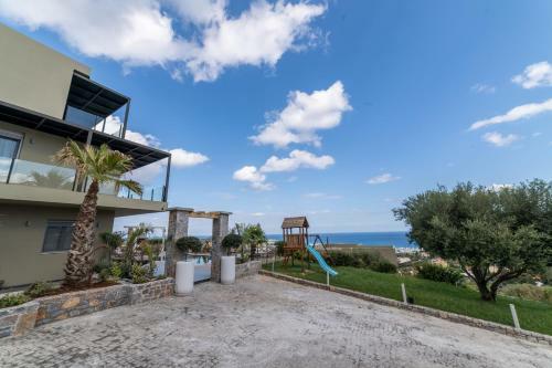 Villa Constandinos