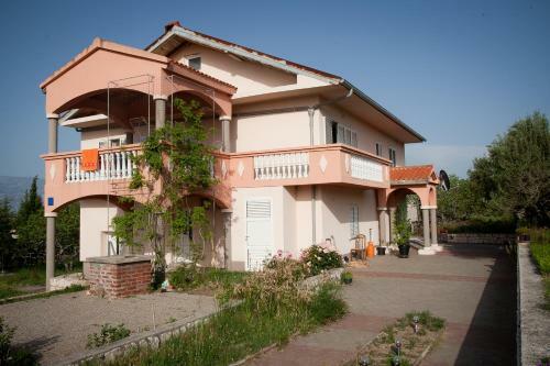 Apartman Ana