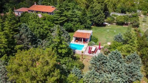 Hostal Aurora Holiday