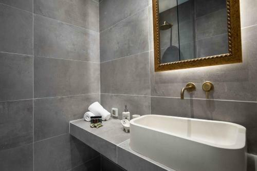 Apartamento Porta Reale Suite By Corfuescapes