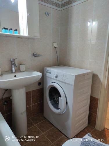 Lovely Eleana Apartment In Kerkira