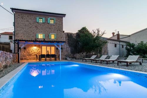 Villa Antiqua
