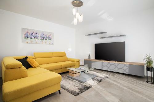 Apartments Lara