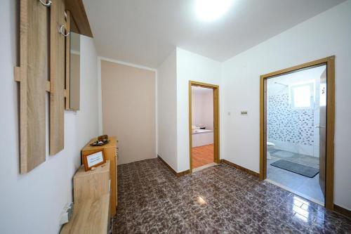 Apartments With A Parking Space Privlaka, Zadar - 12957