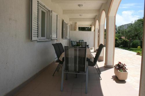 Apartments With A Parking Space Privlaka, Zadar - 12957