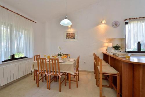 Seaside Holiday House Privlaka, Zadar - 18509