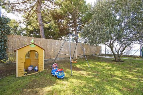 Seaside Holiday House Privlaka, Zadar - 18509