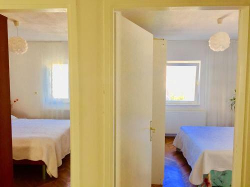 Sunshine Holiday Home