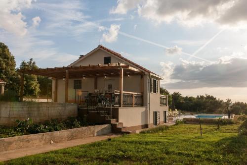 Villa Tonka