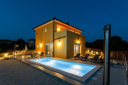 House - Villa Skyline
