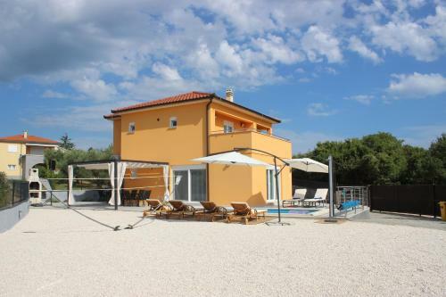 House - Villa Skyline