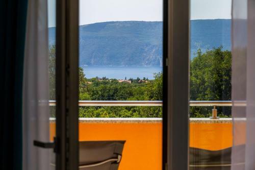 House - Villa Skyline