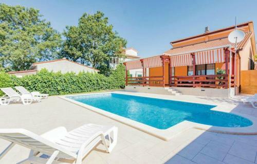 Holiday-home-marlena-relaxing-house-with-pool
