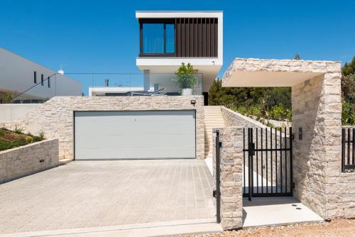 Luxury Villa Sunray 1