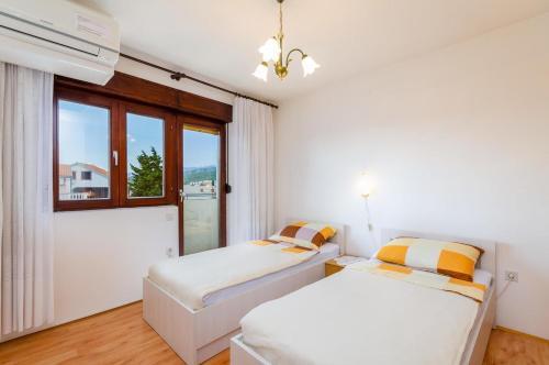Apartments By The Sea Selce, Crikvenica - 3030
