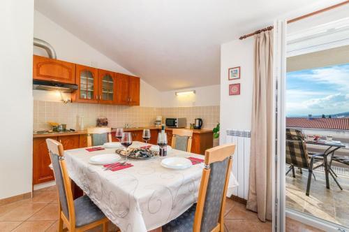 Apartments By The Sea Selce, Crikvenica - 3030