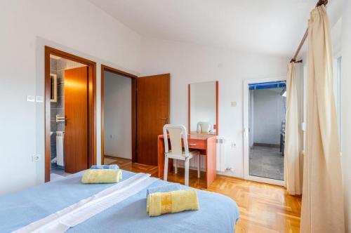 Apartments By The Sea Selce, Crikvenica - 3030