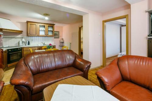 Apartment Eni Selce