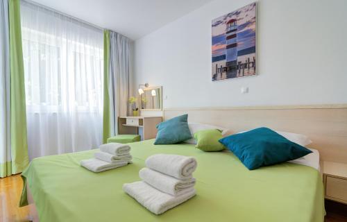 Modern A 2+2 Apartment ****