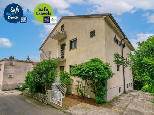Apartments Zec