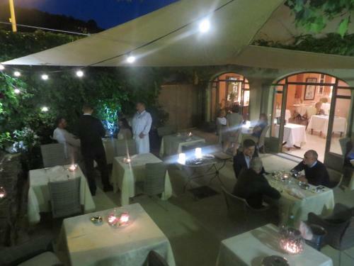 Hotel Restaurant Chartron