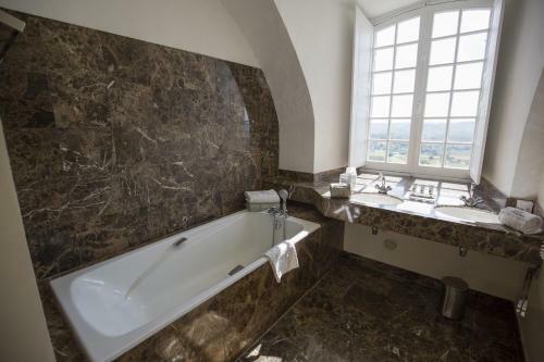 Hotel Ch�teau De Mercu�s