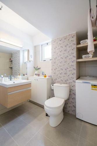 Melina Apartments