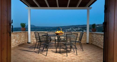 Eftrapelia Provarma Villa