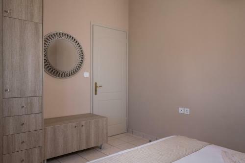 Tholos Apartments