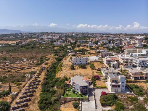 Tholos Apartments