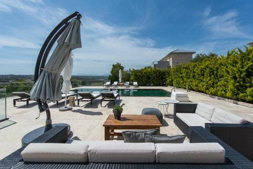 Seacrete Villas