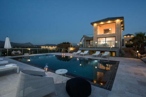 Seacrete Villas