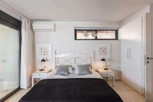 Seacrete Villas