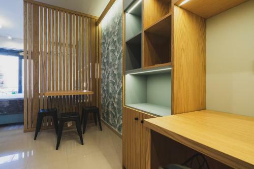 Apartamento Lux City Studio With Balcony, Steps To Old Town