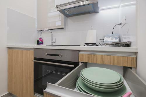 Apartamento Central Apt 4 W. Yard Steps To Old Town Ac, Wifi