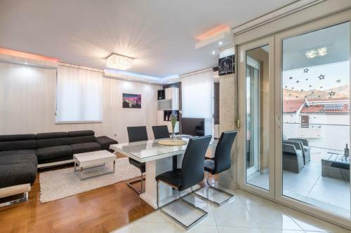 Apartamentos Luxury Suites