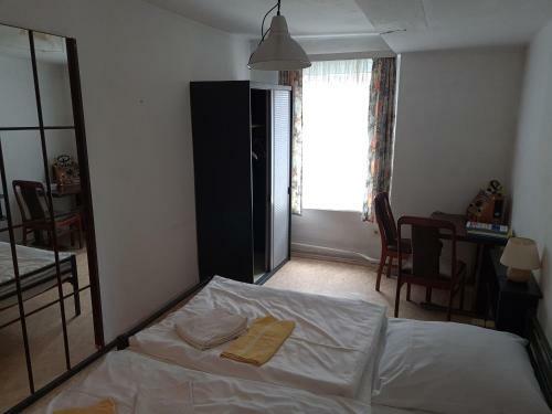 Bed & Breakfast Altstadthotel Zum Goldenen Anker
