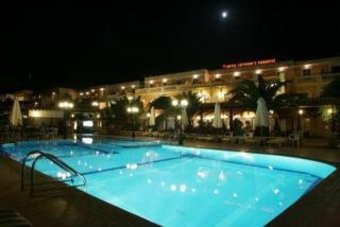 Hotel Chrithoni's Paradise
