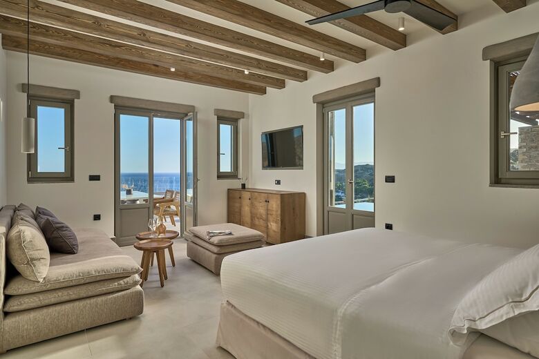 Hotel Ios Palace