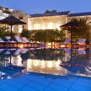 Petros Place Hotel