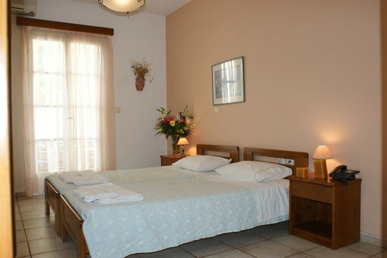 Hotel Alkyoni Beach