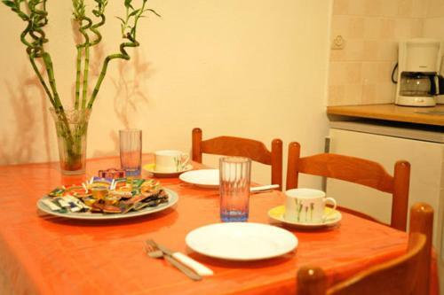 Elli Studios & Apartments