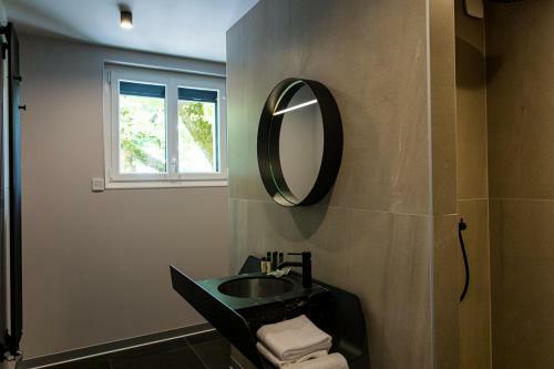 Hotel H�tel L'ouvr�e