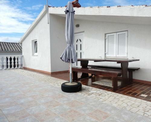 Apartments Makic - With Parking