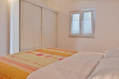 Apartments Makic - With Parking